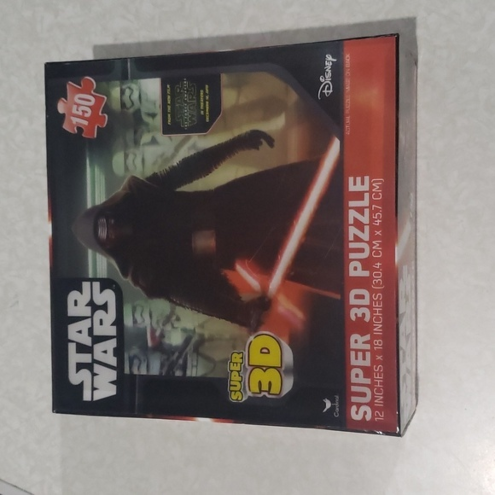 NEW  Sealed Disney's‎ Star Wars Super 3D Puzzle, 150 Pieces, 12 x 18"